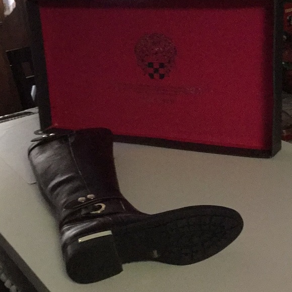 Vince Camuto high boots - Picture 2 of 3